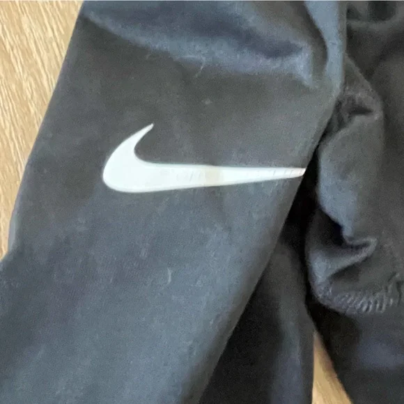 Nike Dri-Fit Quarter Zip - Picture 8 of 8